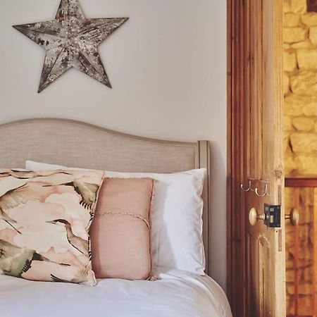 Large Stylish Luxury Cotswold Cottage - Ideal For Families, W/ Ev Charging أندوفيرسفورد المظهر الخارجي الصورة