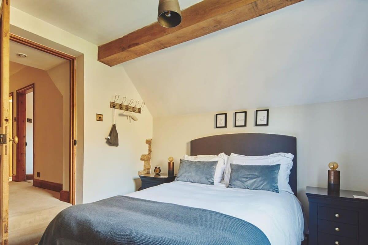 Large Stylish Luxury Cotswold Cottage - Ideal For Families, W/ Ev Charging أندوفيرسفورد المظهر الخارجي الصورة