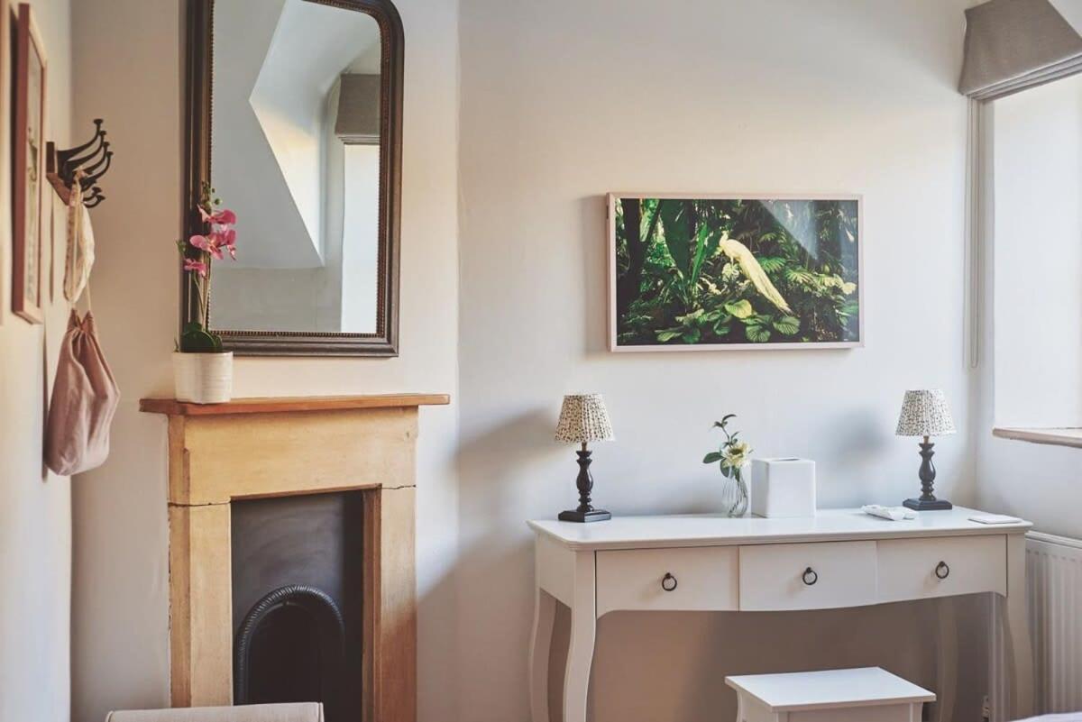 Large Stylish Luxury Cotswold Cottage - Ideal For Families, W/ Ev Charging أندوفيرسفورد المظهر الخارجي الصورة